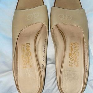 Salvatore Ferragamo leather heels